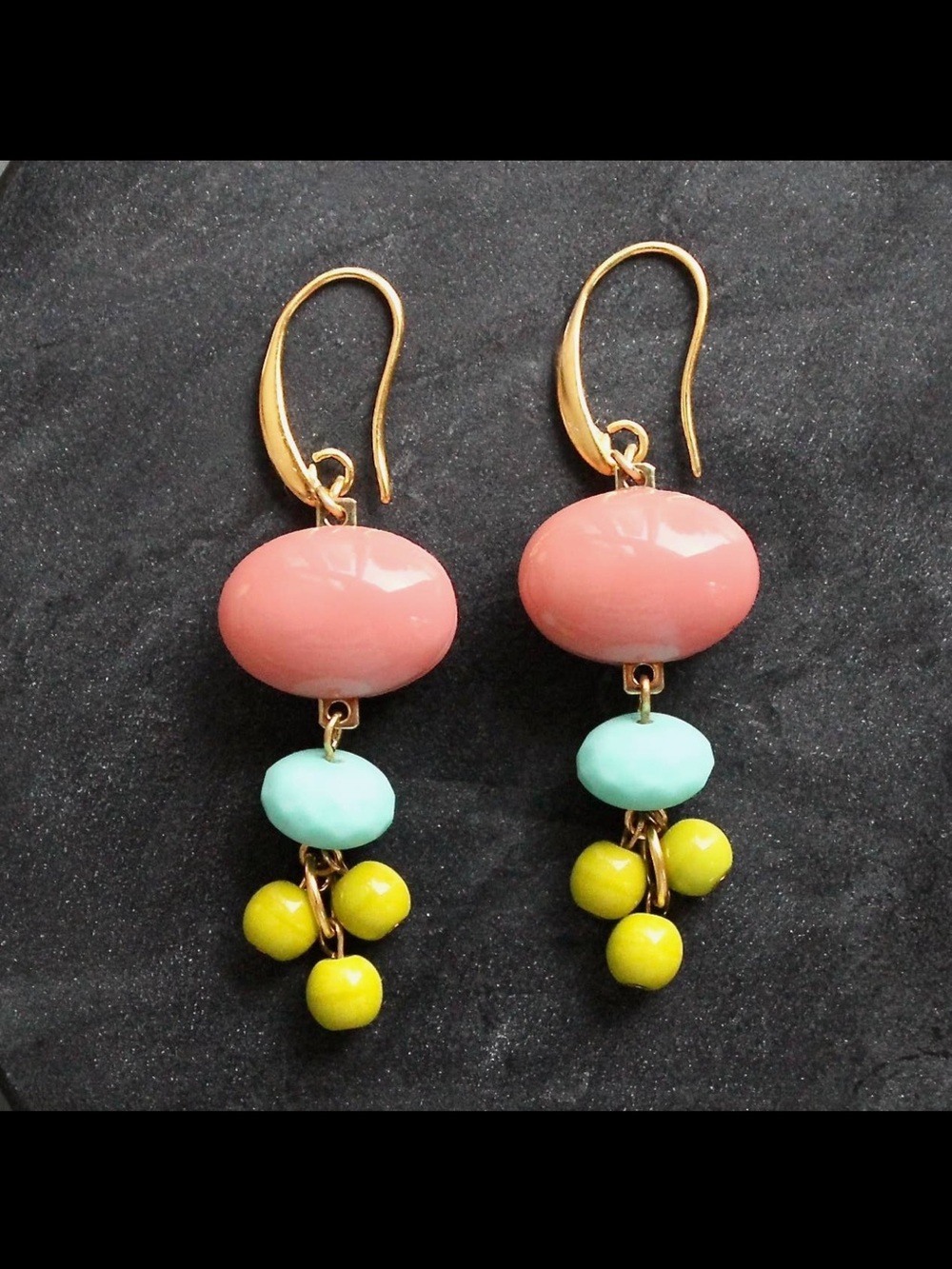 NWT vintage Coral glass and Chartreuse